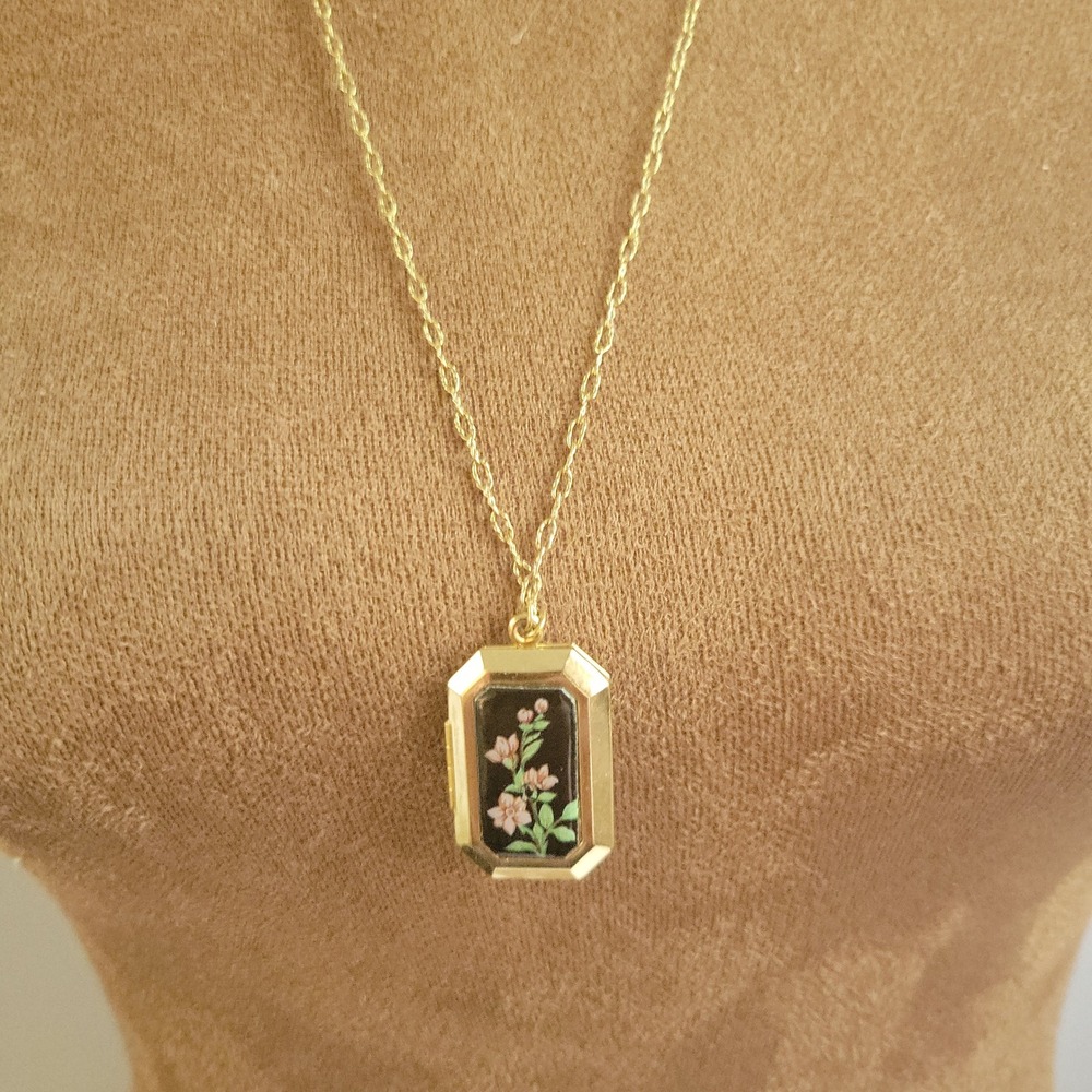 1928 Jewelry Co Gold Tone Enamel Floral Rectangle Locket Necklace 24 Cottagecore